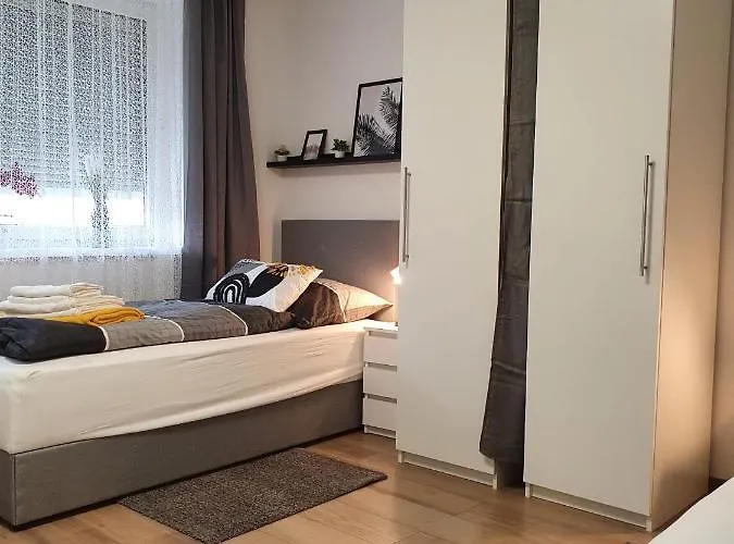 منزل للإقامة Leon2 *